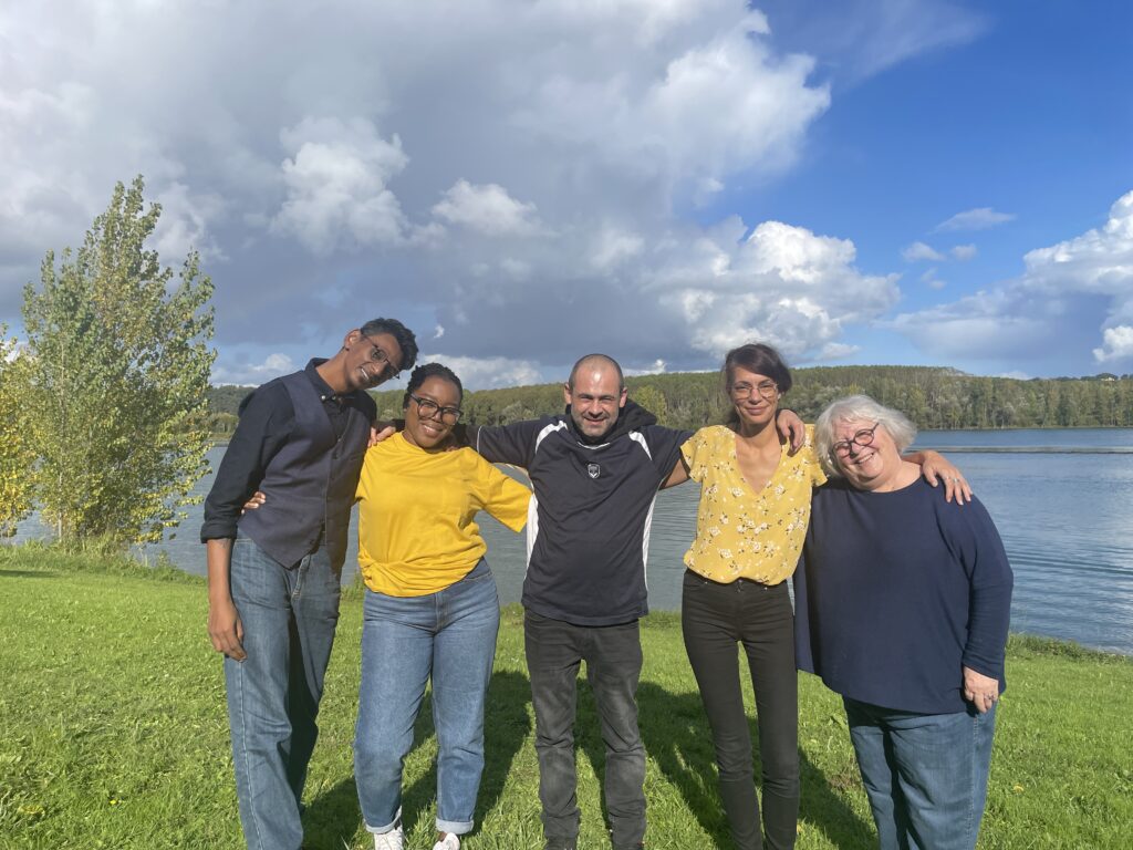 Equipe du centre d'appel de Casbâ